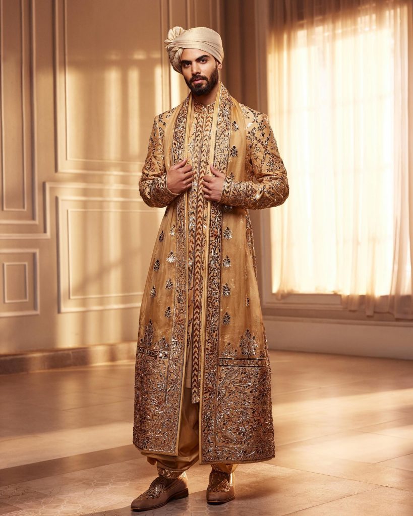 Manish Malhotra Summer Couture 2023 For Brides & Grooms-To-Be!