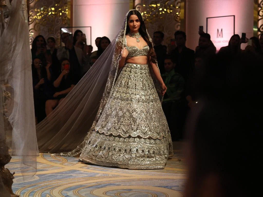 Ranveer & Alia Turned Showstoppers For Manish Malhotra’s Bridal Couture Show