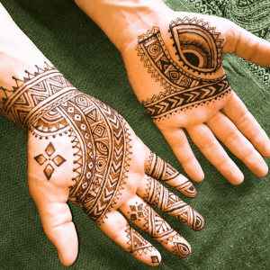 Easy Mehndi For Groom For First Karva Chauth