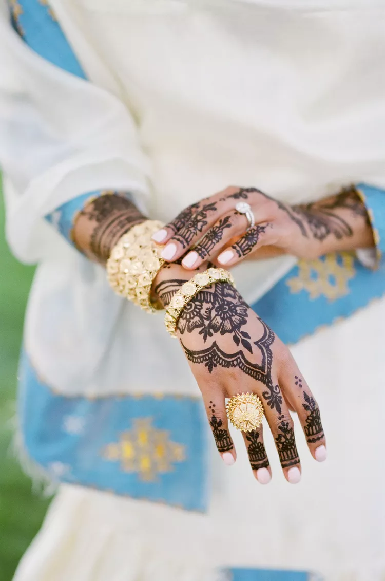 Celebrity Inspired Bohemian Mehndi Designs For Modern Brides