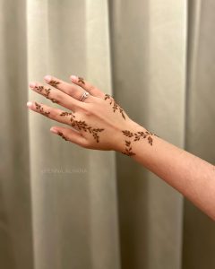 Celebrity Inspired Bohemian Mehndi Designs For Modern Brides