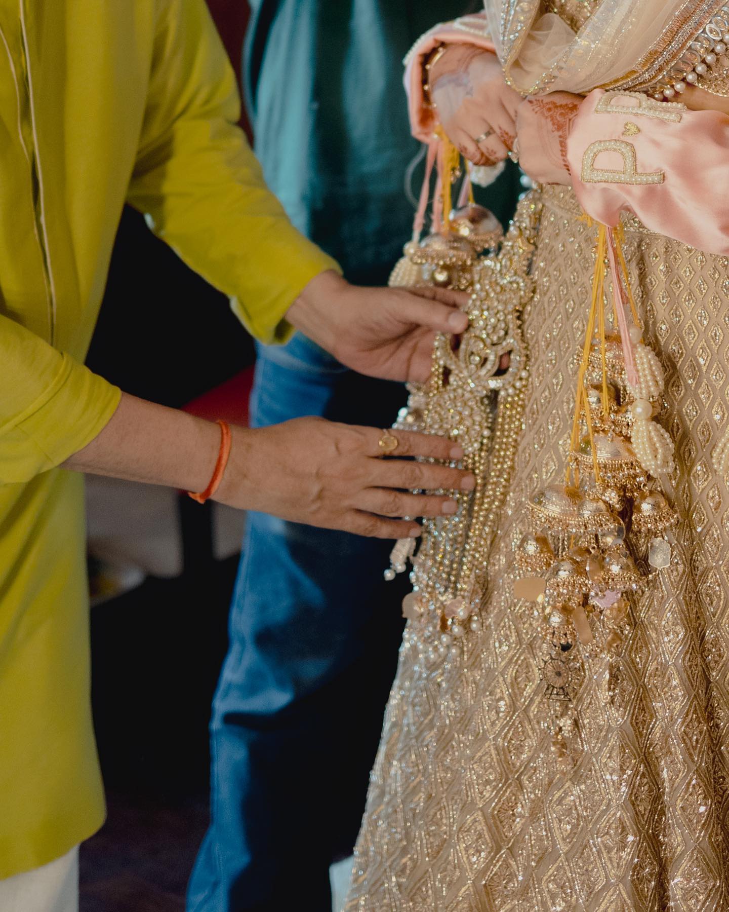 Unique Ways How Bollywood Brides Customized Their Wedding Look