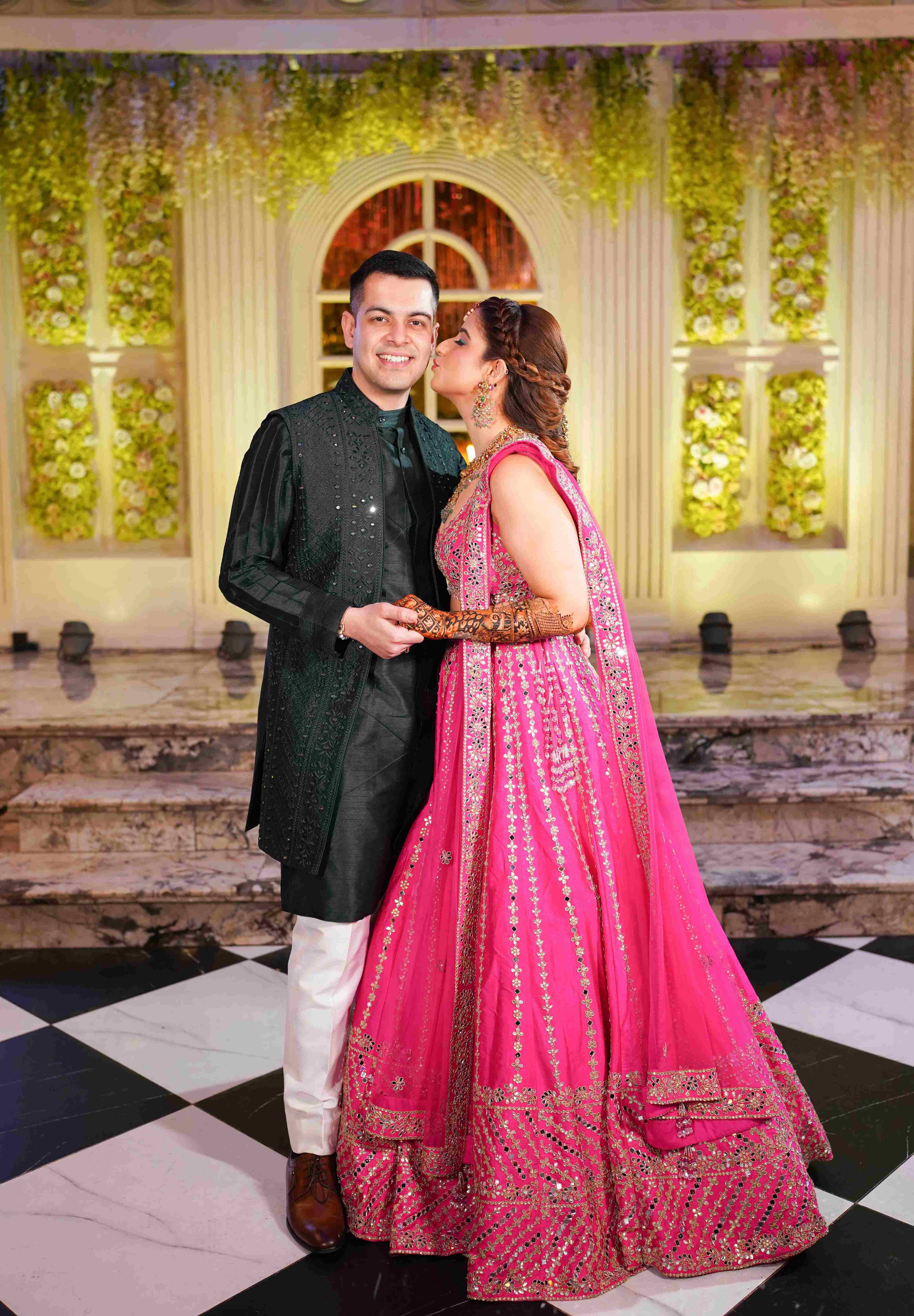 Social Media Influencer Aanchal Mehra Turned Into A Captivating Bride