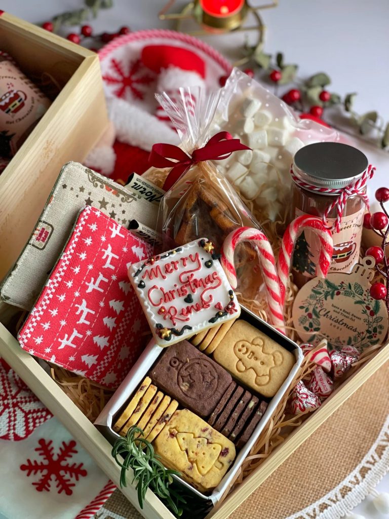Delicious Christmas Gifts To Give Your Loved Ones
