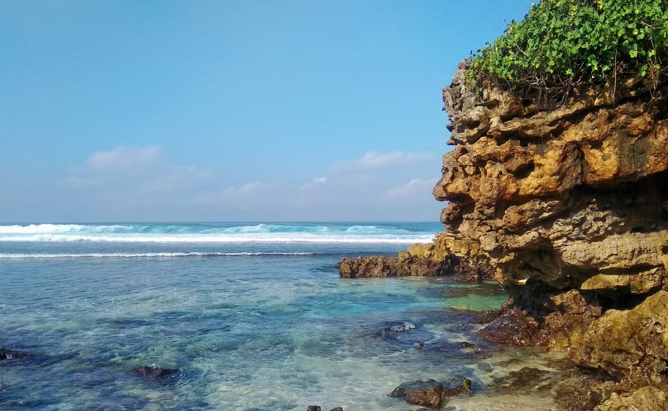 Top 13 Beach Island Honeymoon Destinations In India