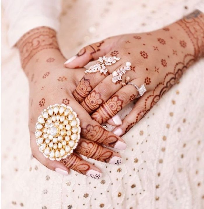 11 Trending Mehndi Design Patterns For 2024 Modern Brides