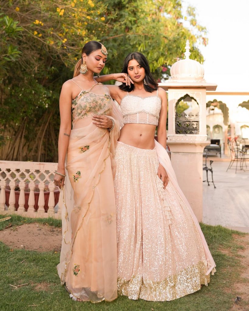 Best Pre-Loved Bridal Wear Brands To Help You Be Cautiously Sustainable!