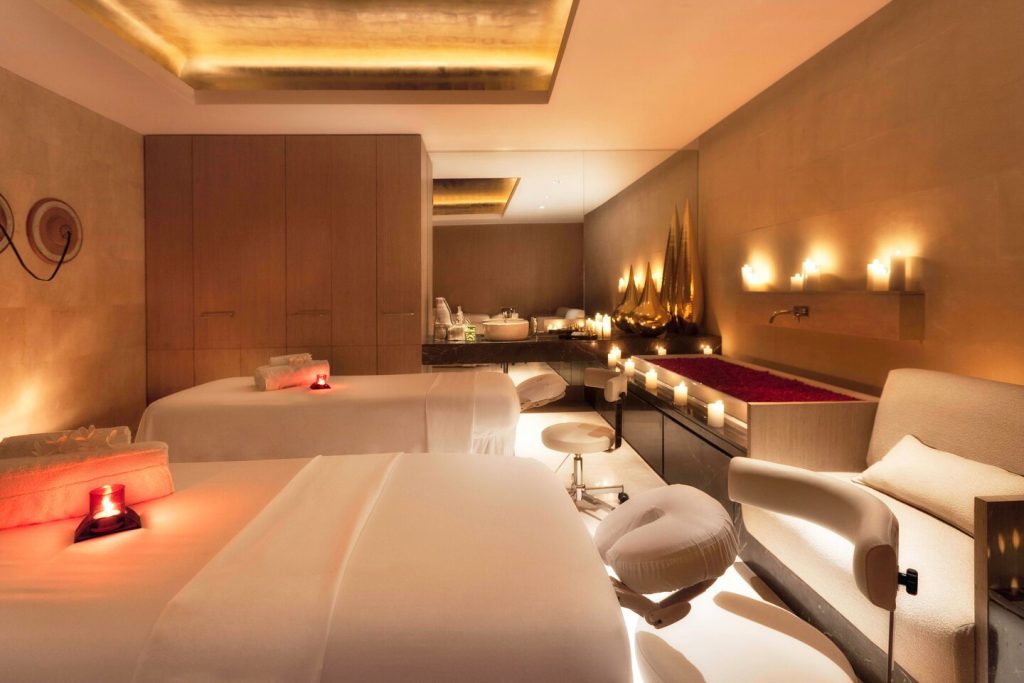 5 Exotic Couple Spas In Delhi To Check Out This Valentine’s Day