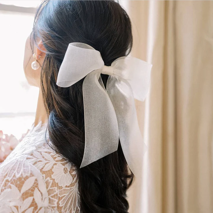 Wedding Trend Alert Bows Are Here To Rule 2024 Bridal Hairstyles