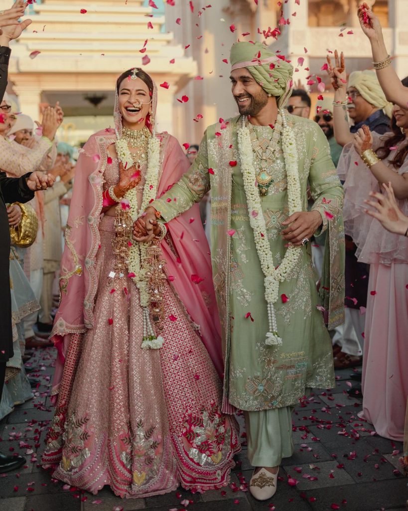 Pulkit Samrat & Kriti Kharbanda’s Wedding Pictures Are Dreamy AF