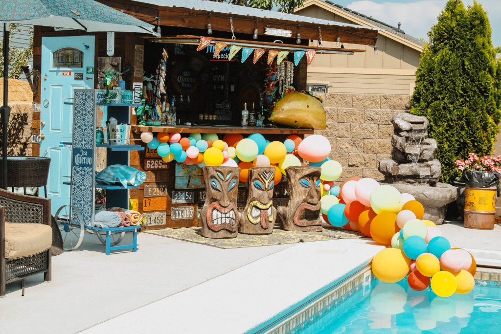 Decor To Themes: Best Poolside Party Ideas For Summer Weddings