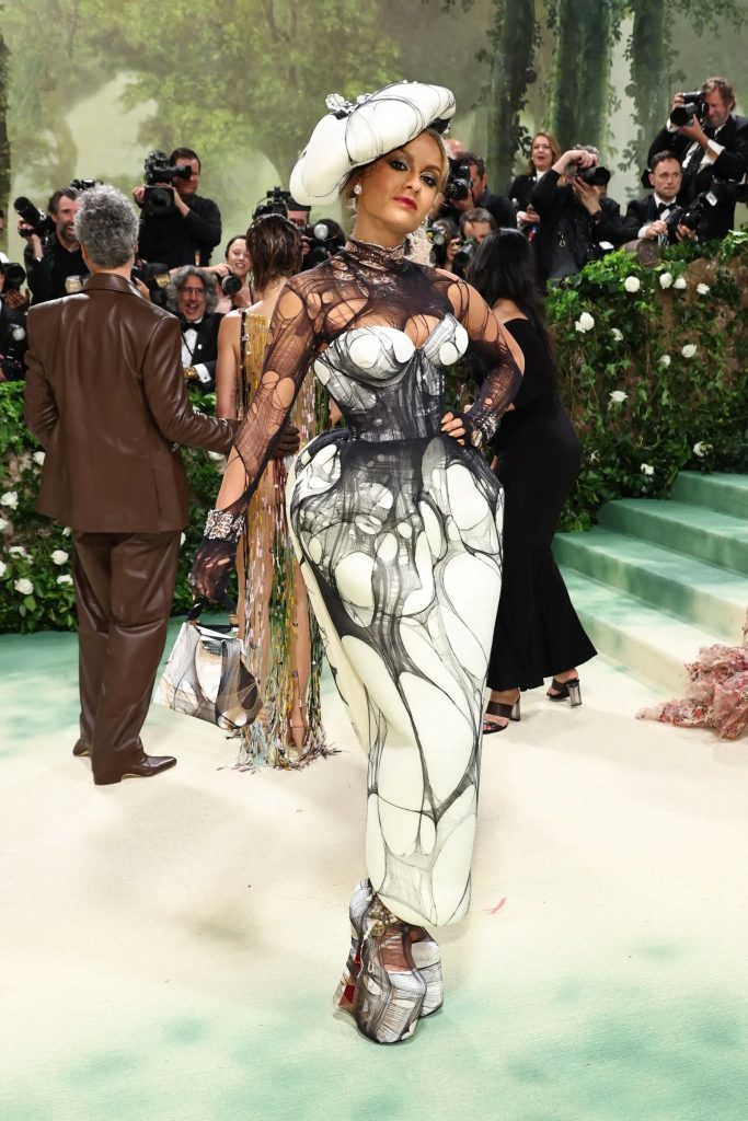 These 5 Indian Celebrities Aced At The Met Gala 2024 Green Carpet In Style!