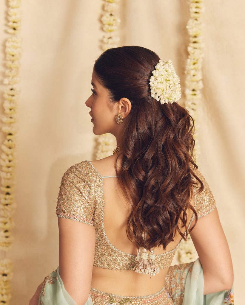 Hair Jewels To Florals Hairstyle Inspiration Celebs Gave Us At The Ambani Wedding