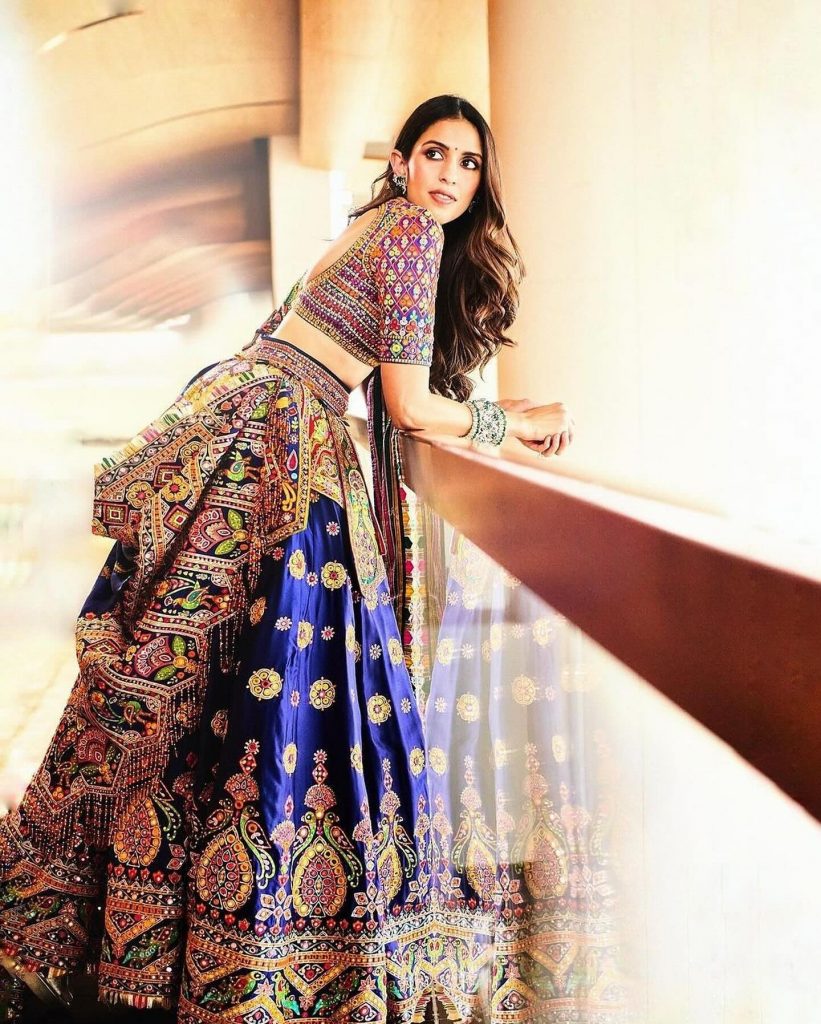 #Decoded Ambani Family Is Celebrating Gujarati Heritage Through The Wedding Outfits!