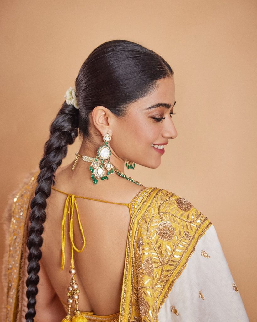 Hair Jewels To Florals Hairstyle Inspiration Celebs Gave Us At The Ambani Wedding