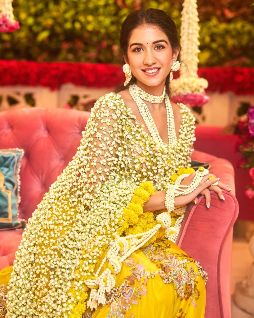 Here’s How Radhika Merchant’s Floral Haldi Dupatta Was Designed!