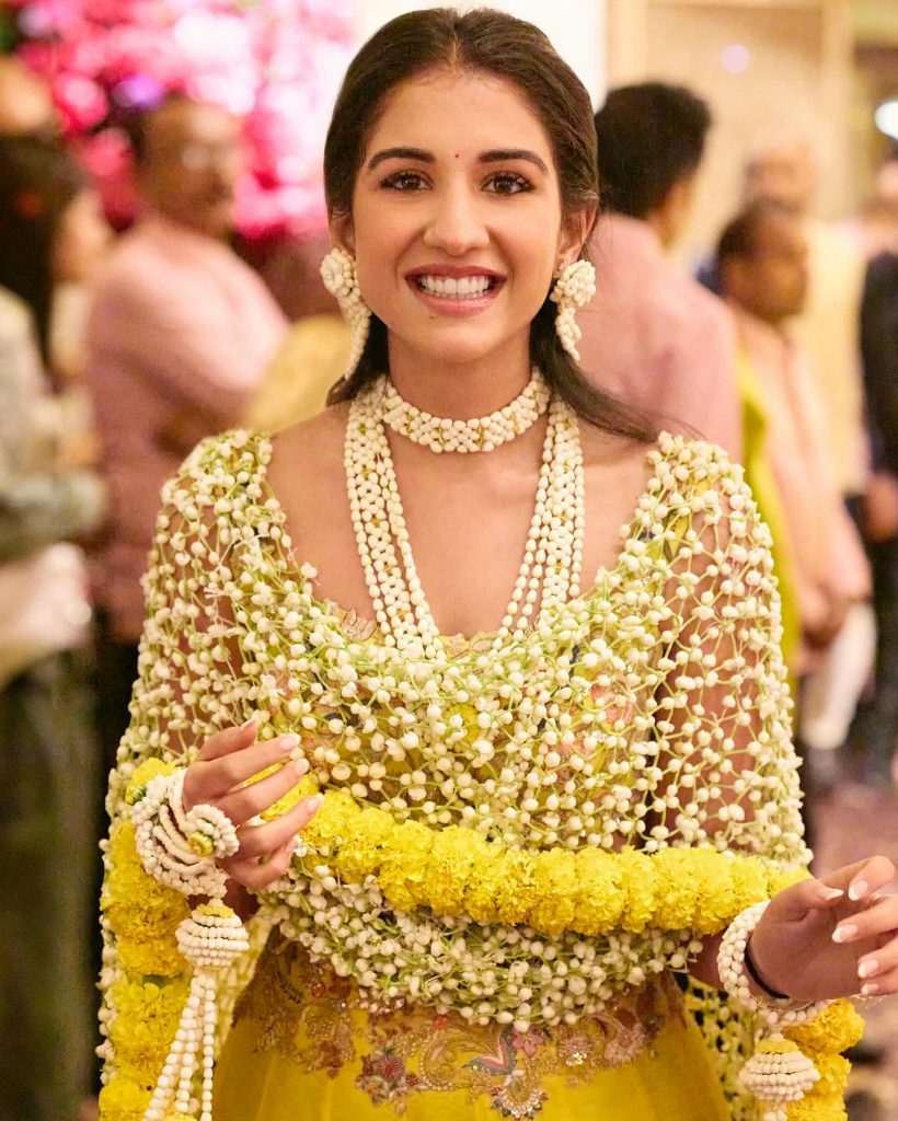 Here’s How Radhika Merchant’s Floral Haldi Dupatta Was Designed!