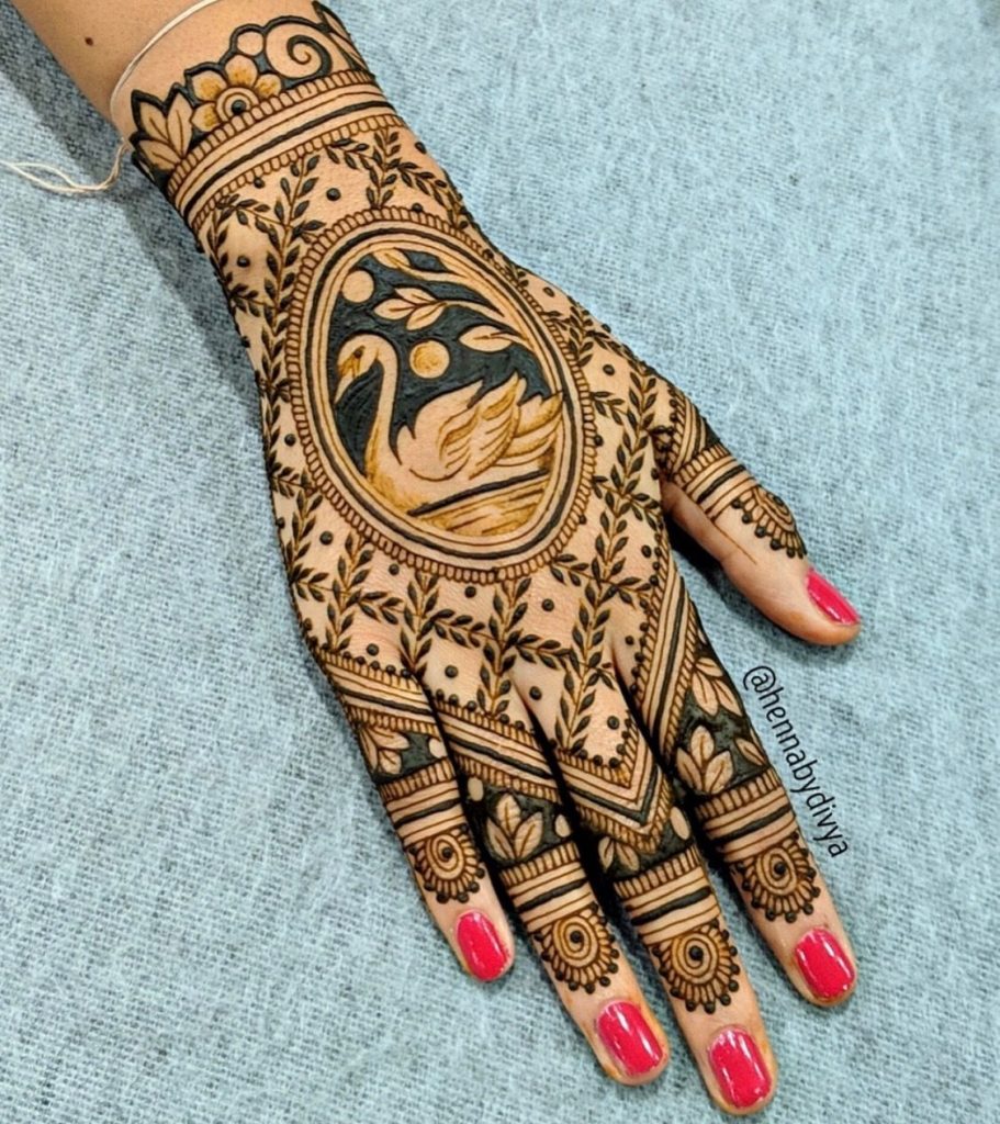 65+ Trending Mehendi Designs For Festive Season 2024