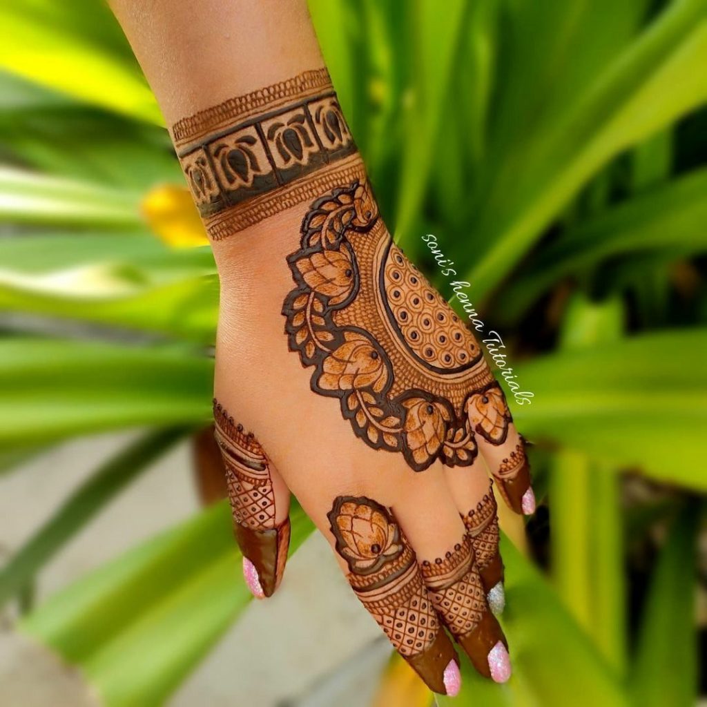 65+ Trending Mehendi Designs For Festive Season 2024