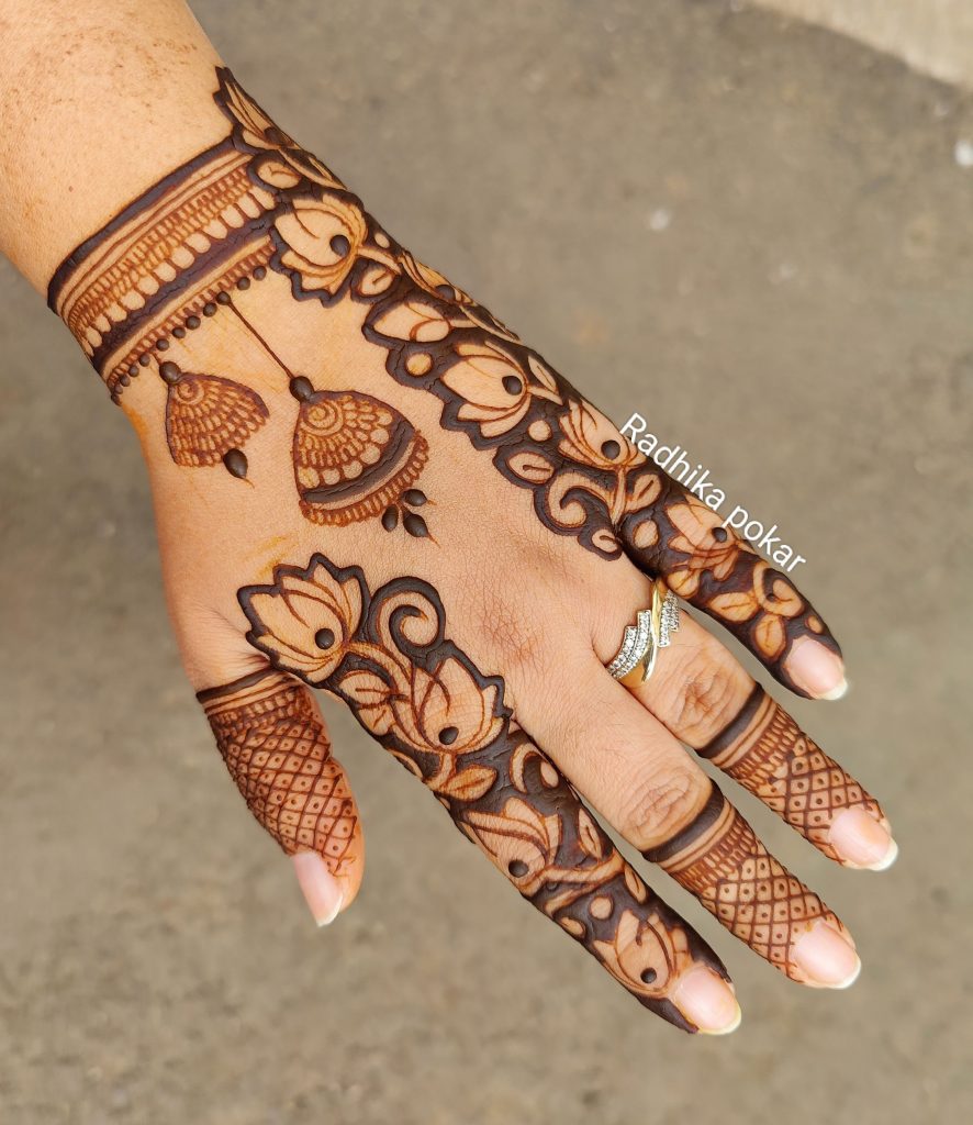 65+ Trending Mehendi Designs For Festive Season 2024