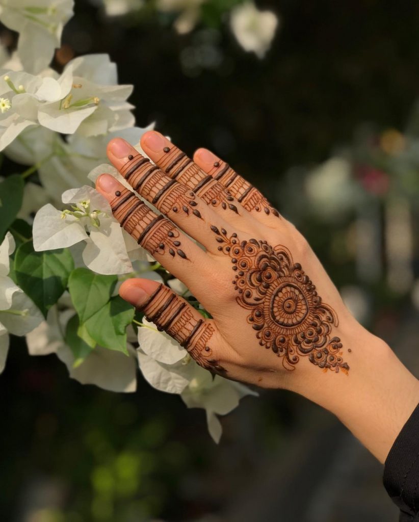 65+ Trending Mehendi Designs For Festive Season 2024