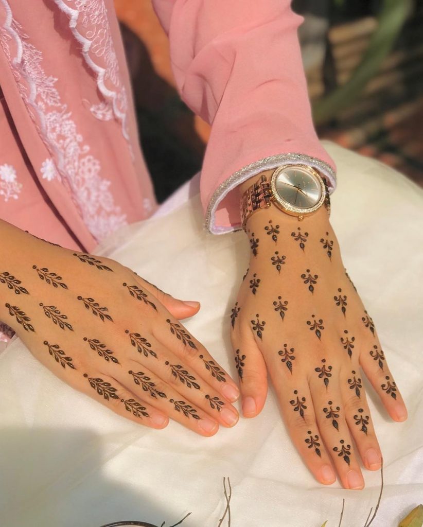 65+ Trending Mehendi Designs For Festive Season 2024