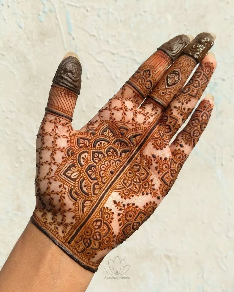 65+ Trending Mehendi Designs For Festive Season 2024