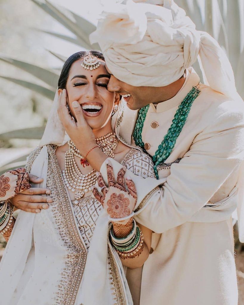 Add Pristine White To Your Wedding A Touch Of Minimalistic Elegance