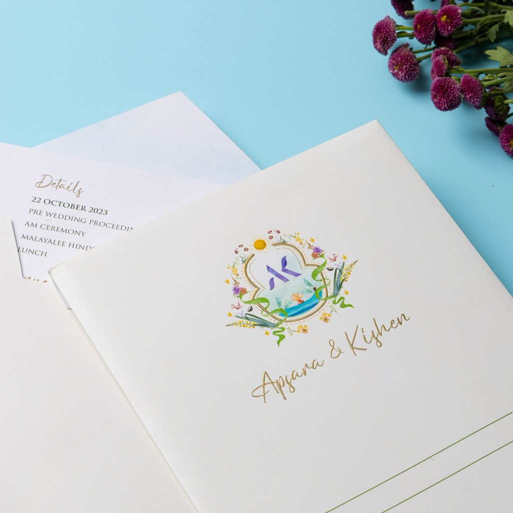 5 New Wedding Invitation Trends That Should Be On Your Radar