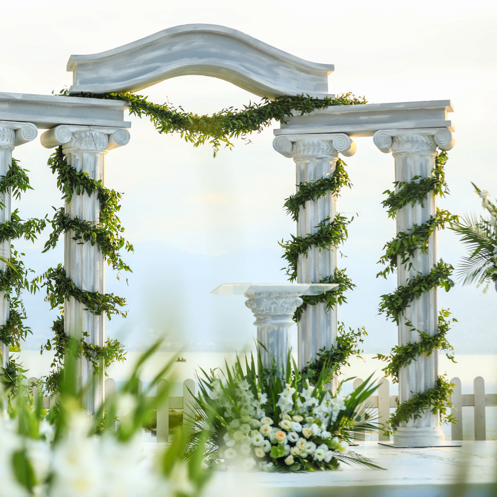 From Outfits To Decor Creative Ideas To Use Green In Your Wedding