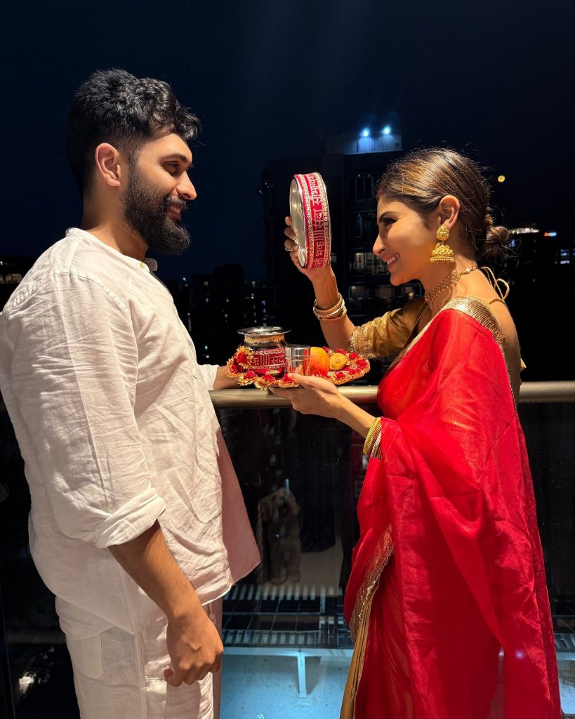 Bollywood Celebrated Karvachauth 2024 In Style