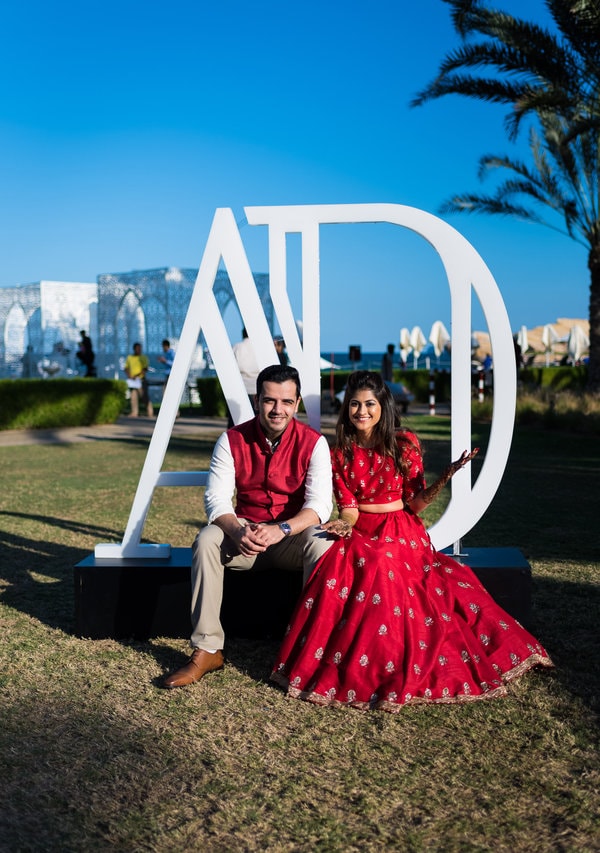 Let The Traditional Red Take Over Your Wedding In Most Amazing Ways!