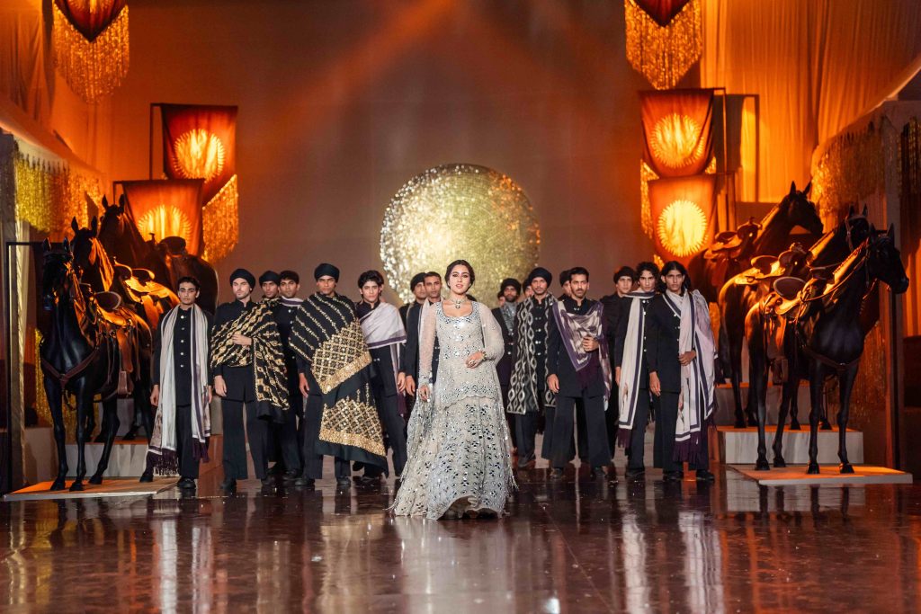 Abhinav Mishra Unveils Annual Couture Runway Showcase - The Man In The Mirror