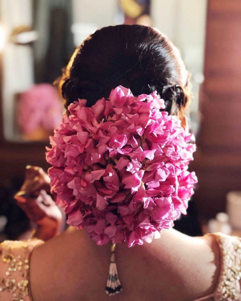 25+ Easy Ways To Add Playful Pink Vibe To Your Wedding