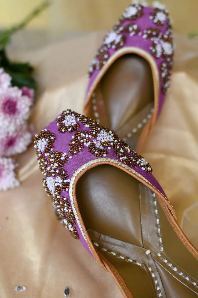 Regal Ways To Add The Jewel Tone Purple To Your Wedding