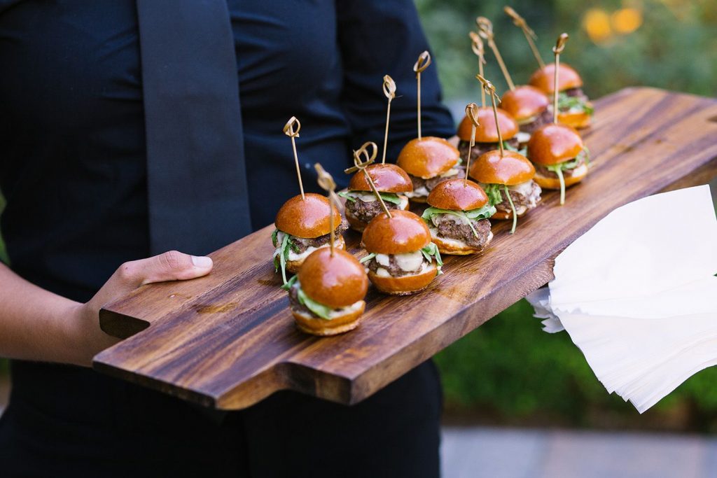 Ultimate Late-Night Wedding Snacks To Include For Your Guests