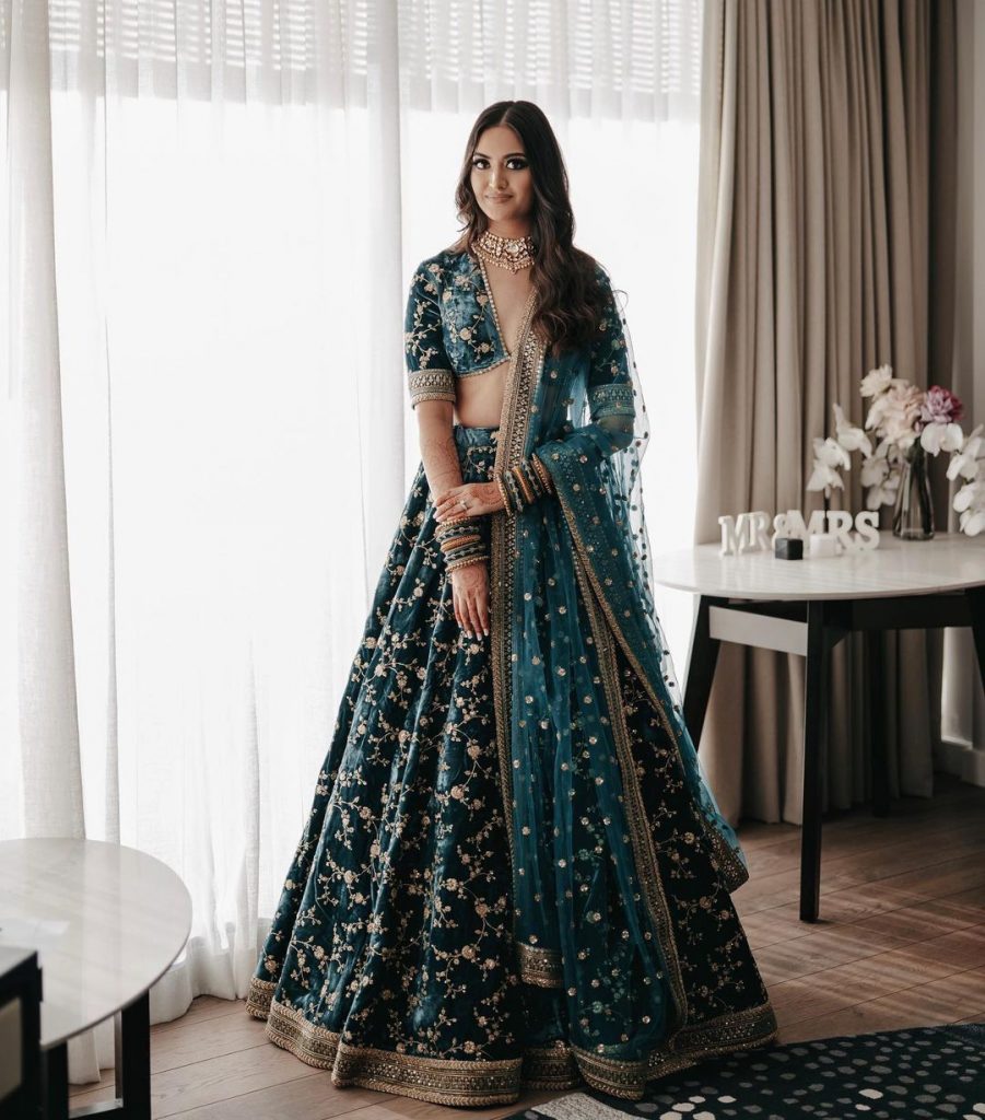 Trending Royal Bride With Vintage Aesthetics & Here's How To Nail The Look