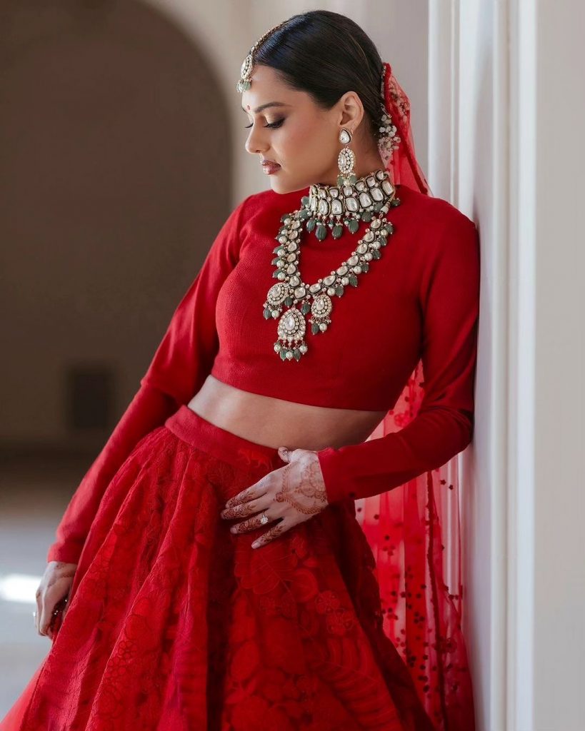 Trending Ways For Brides To Style Jewellery And Lehenga