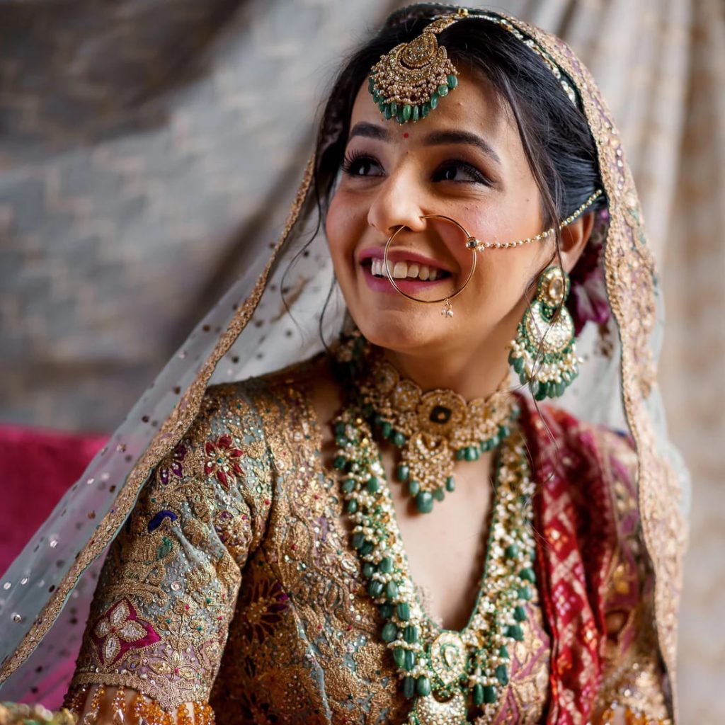 Trending Ways For Brides To Style Jewellery And Lehenga