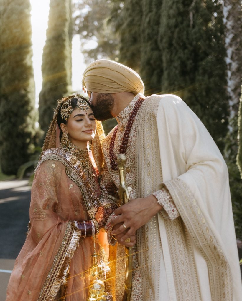 15 Real Sikh Brides Who Looked Breath-Taking On Their Wedding Day