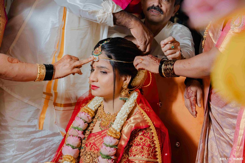 Anand & Sushmitha’s Kannadiga Wedding Was Straight Out Of A Movie!