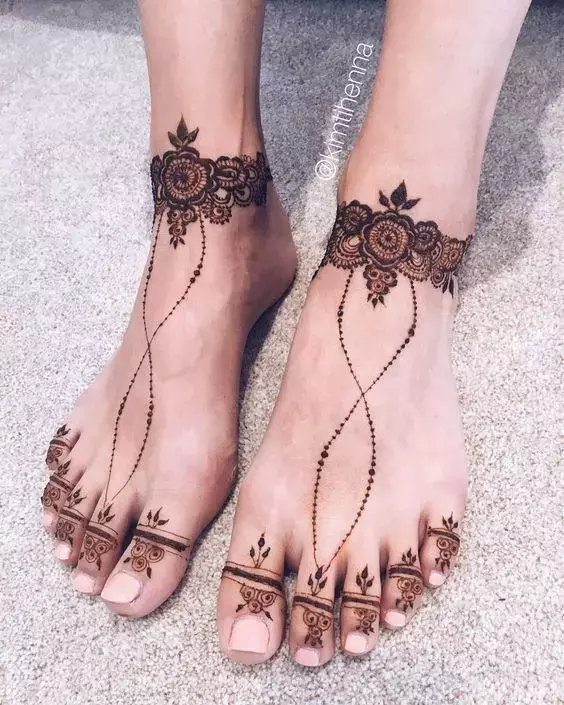 85+ Delicate & Simple Feet Mehndi Designs To Save Right Away!