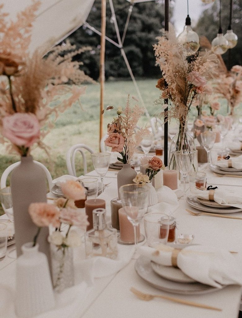 30 Pin-Worthy Reception Dinner Table Decor Ideas