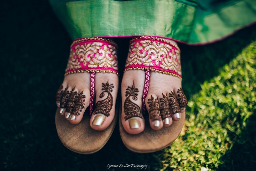 85+ Delicate & Simple Feet Mehndi Designs To Save Right Away!