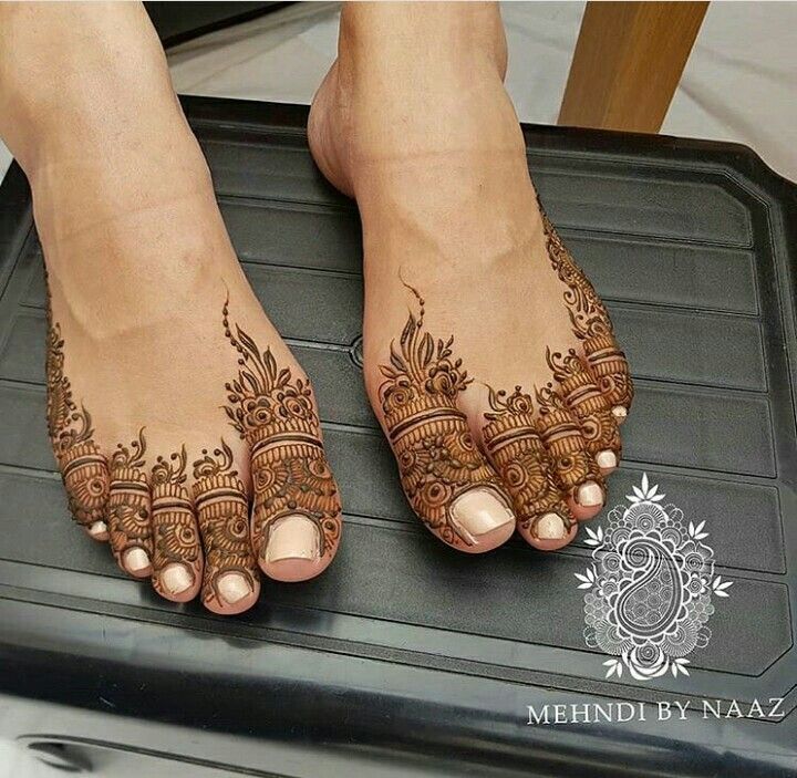 85+ Delicate & Simple Feet Mehndi Designs To Save Right Away!