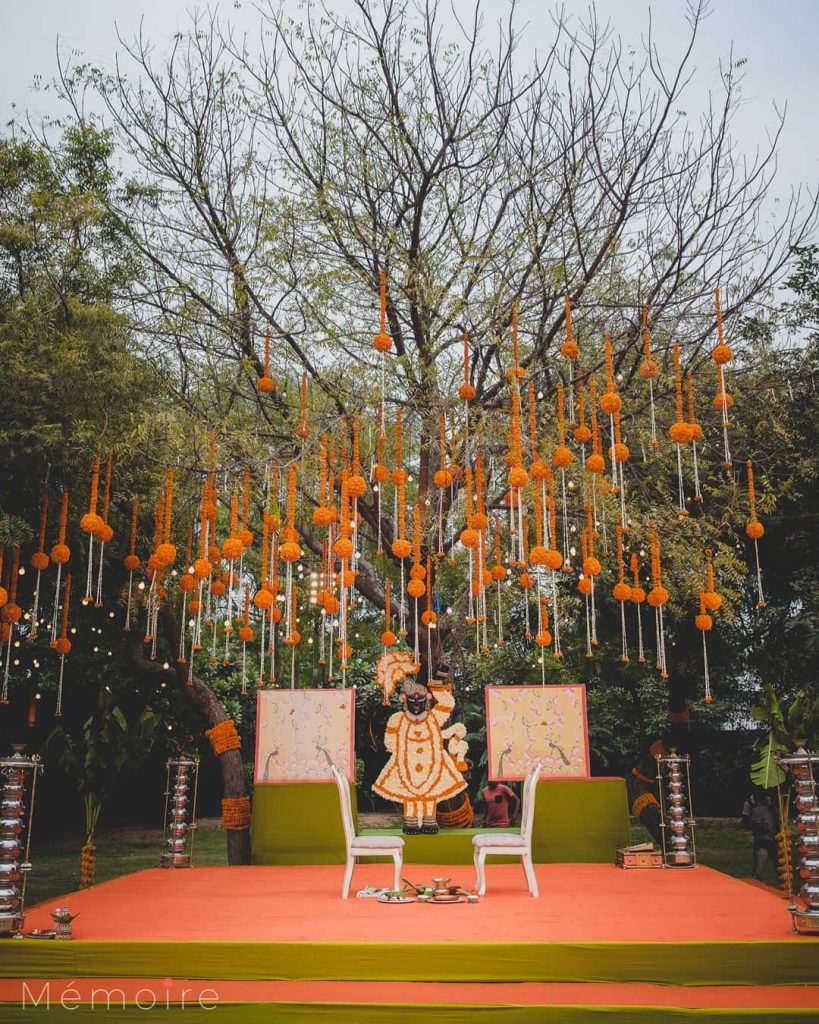 Top Wedding Decoration Ideas Using Flowers Creatively