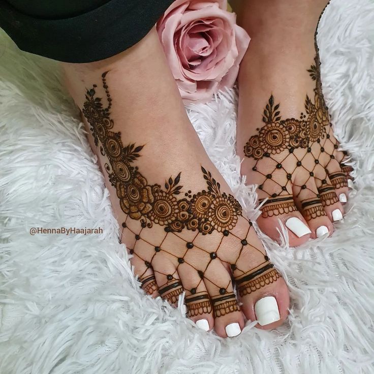 85+ Delicate & Simple Feet Mehndi Designs To Save Right Away!