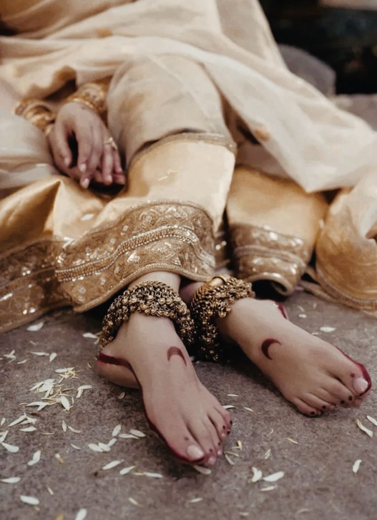 85+ Delicate & Simple Feet Mehndi Designs To Save Right Away!