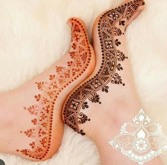 85+ Delicate & Simple Feet Mehndi Designs To Save Right Away!