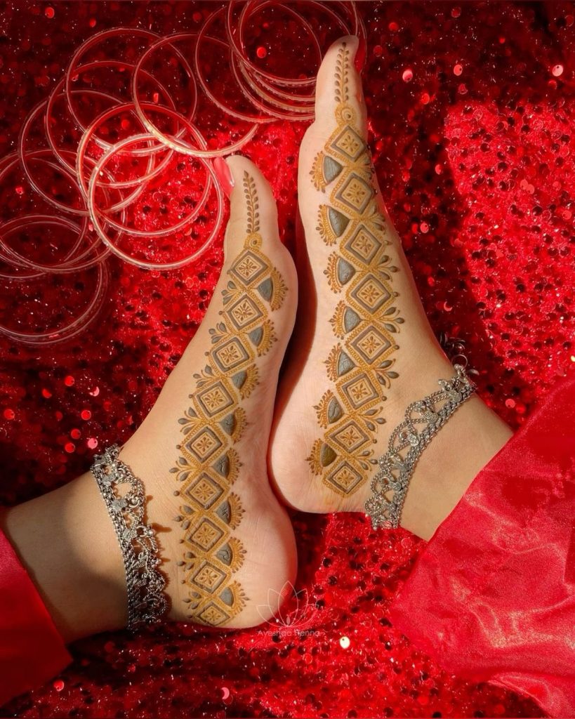 85+ Delicate & Simple Feet Mehndi Designs To Save Right Away!